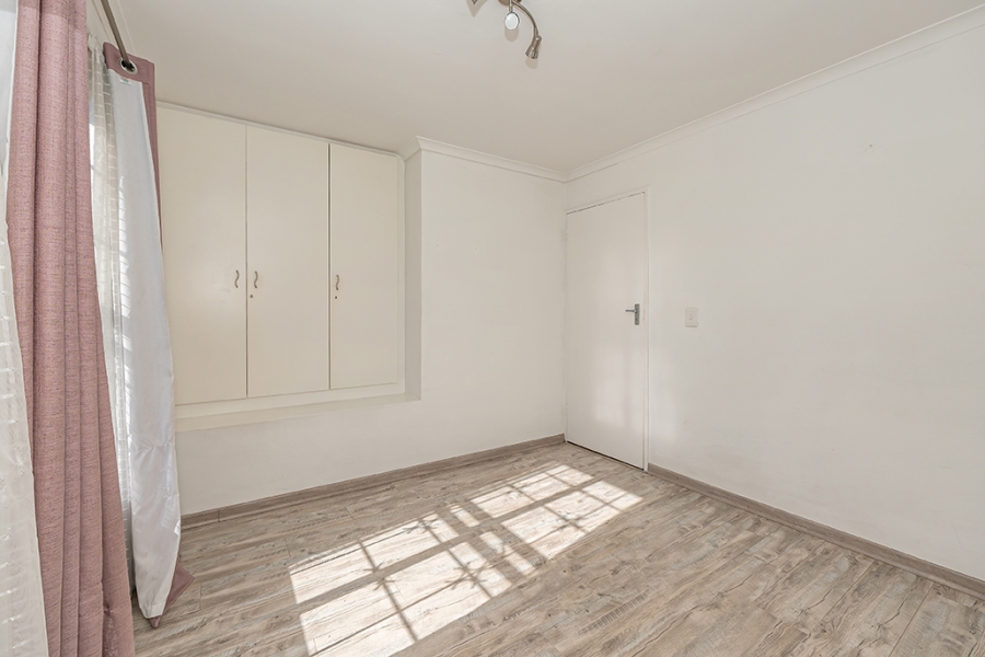 2 Bedroom Property for Sale in Thornton Western Cape